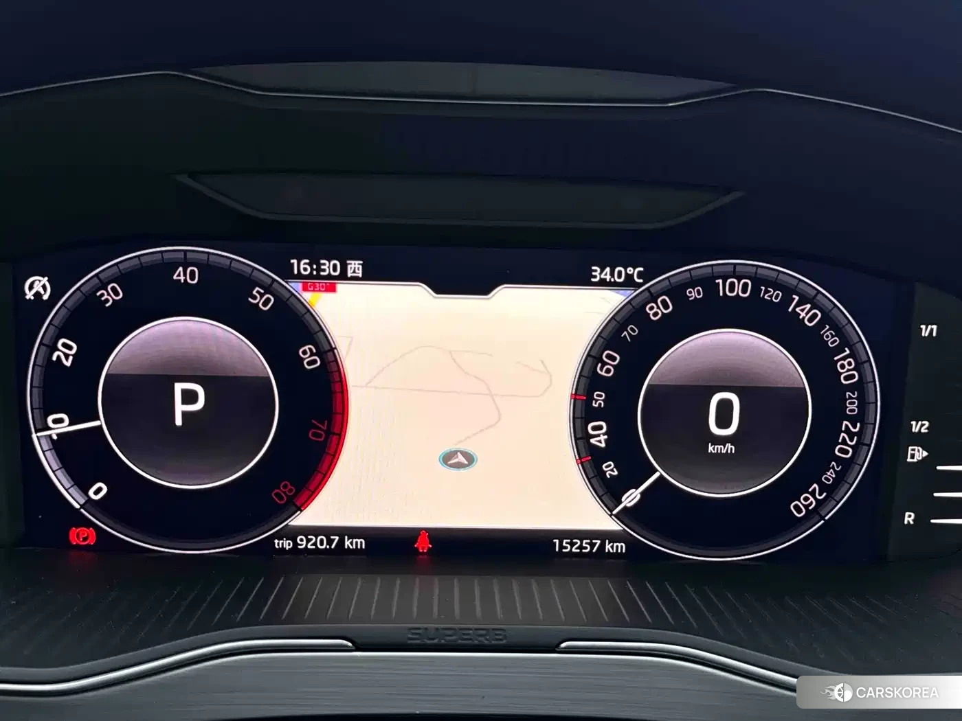 Skoda Superb id 4685876 из Китая 15