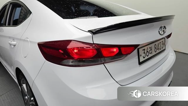 Hyundai Avante AD id 4188597 из Кореи 15