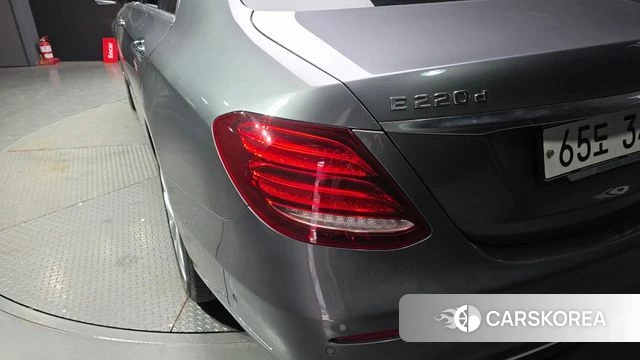 Mercedes-Benz E-Class W213 id 4286161 из Кореи 15