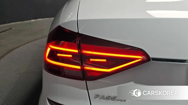 Volkswagen The New Passat id 4610416 из Кореи 15