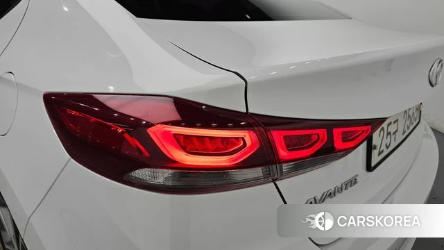 Hyundai Avante AD id 4626502 из Кореи 15