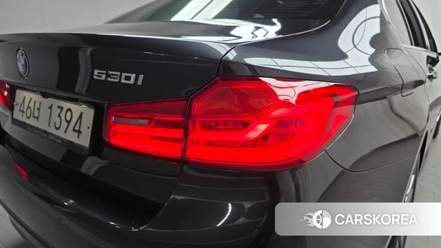 BMW 5 Series (G30) id 4465687 из Кореи 15