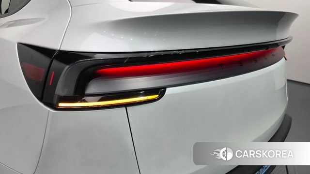 Tesla Model Y id 4194021 из Кореи 15