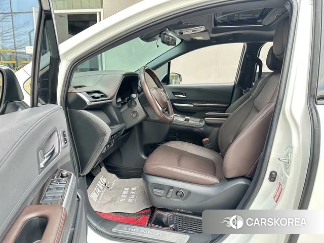 Toyota Saina id 4314773 из Китая 15