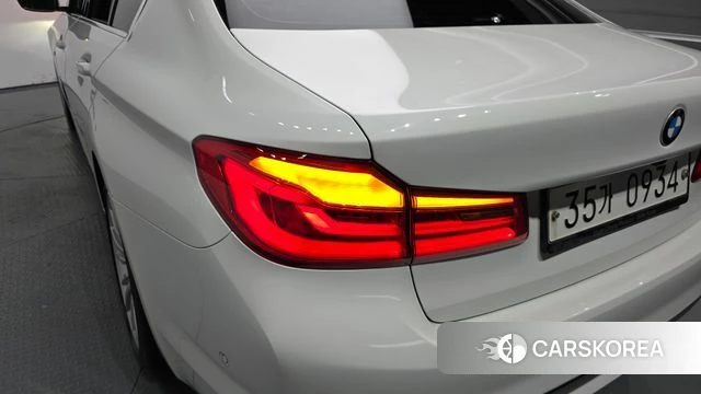 BMW 5 Series (G30) id 4587210 из Кореи 15