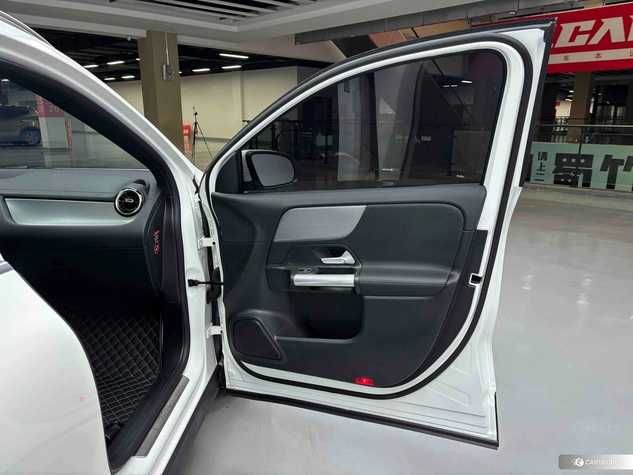 Mercedes-Benz GLA id 4420283 из Китая 15