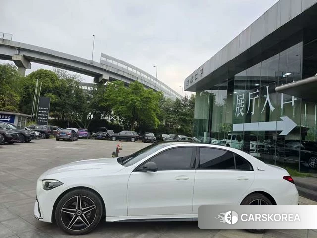 Mercedes-Benz Class C id 4257805 из Китая 15