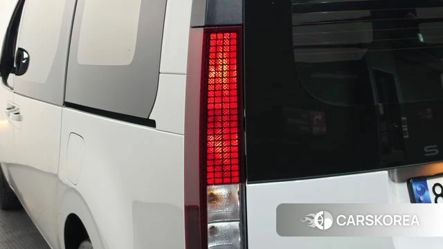 Hyundai Staria id 4549112 из Кореи 15
