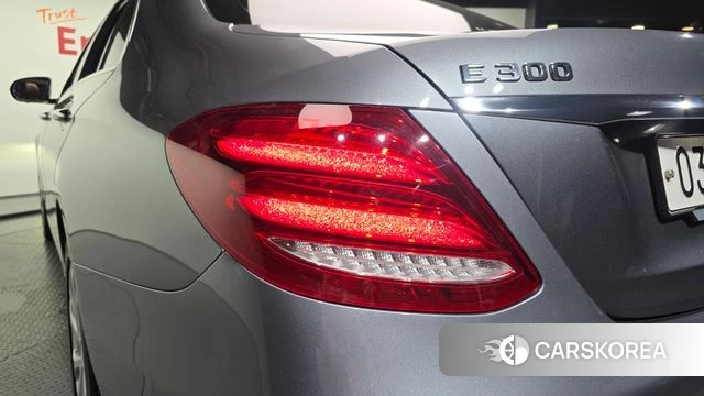Mercedes-Benz E-Class W213 id 4780891 из Кореи 15