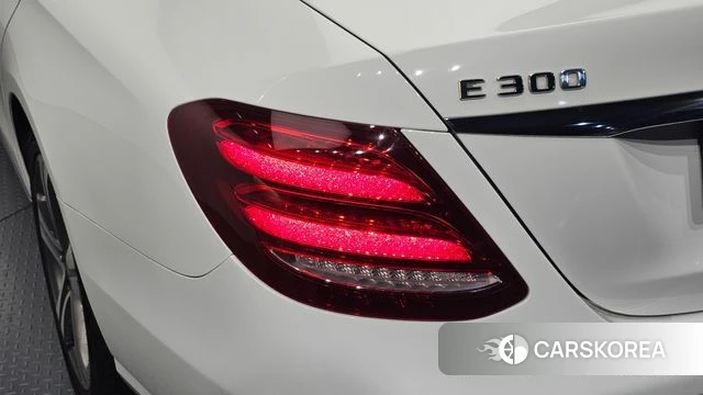 Mercedes-Benz E-Class W213 id 4620450 из Кореи 15