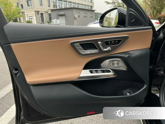 Mercedes-Benz E-class id 4219802 из Китая 15