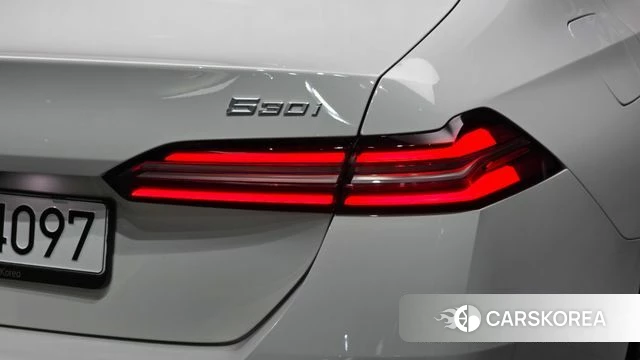 BMW 5 Series (G60) id 4734745 из Кореи 15