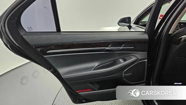 Genesis G90 id 4225221 из Кореи 15