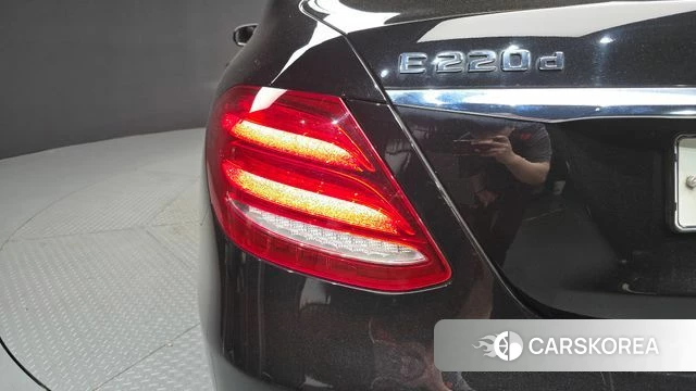 Mercedes-Benz E-Class W213 id 4284530 из Кореи 15
