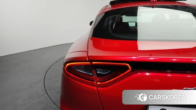 Kia Stinger id 4286190 из Кореи 15