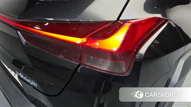 Lexus UX250h id 4698097 из Кореи 15