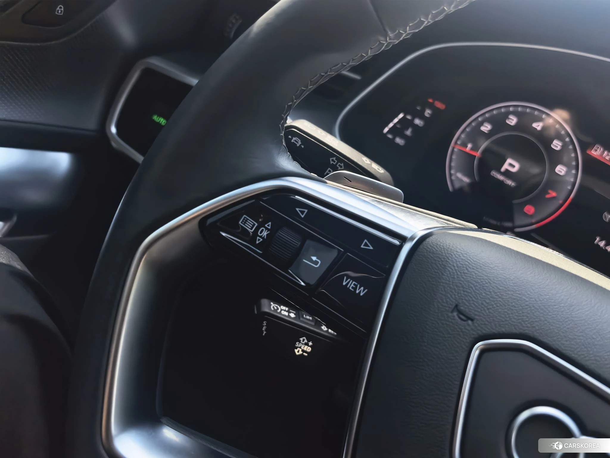 Audi A7L id 4479253 из Китая 15