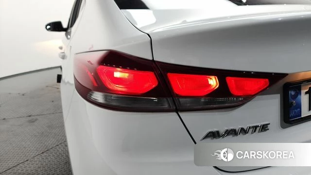 Hyundai Avante AD id 4574474 из Кореи 15