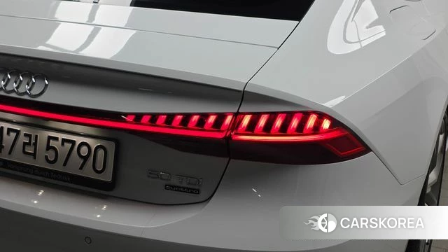 Audi A7 (4K) id 4518884 из Кореи 15
