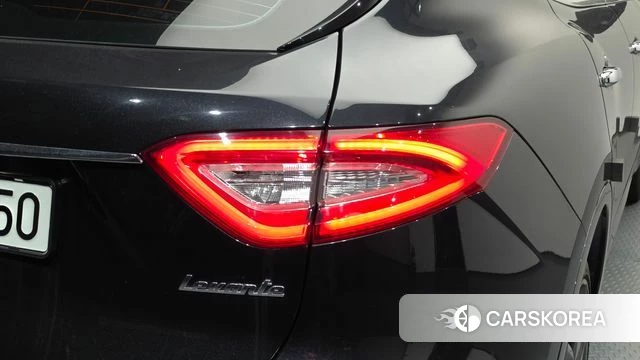 Maserati Levante id 4698923 из Кореи 15