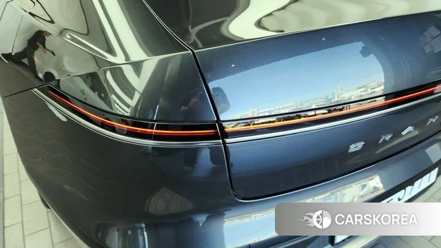 Hyundai Grandeur (GN7) id 4201130 из Кореи 15