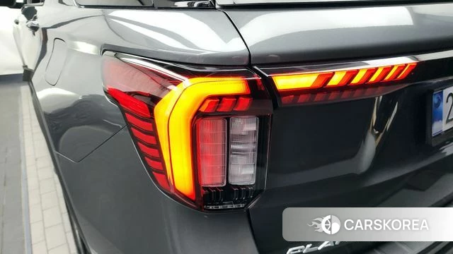 Ford Explorer 6th Generation id 4381104 из Кореи 15