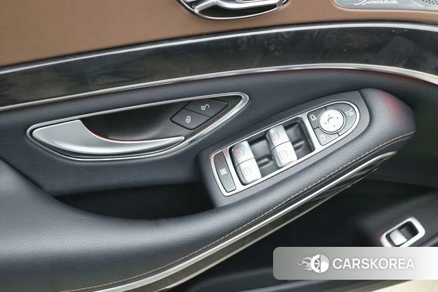 Mercedes-Benz S-class id 4264087 из Китая 15