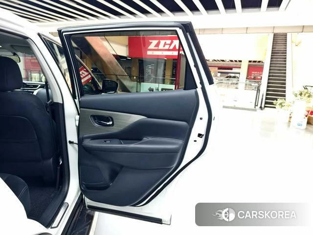 Nissan Loulan id 4298385 из Китая 15