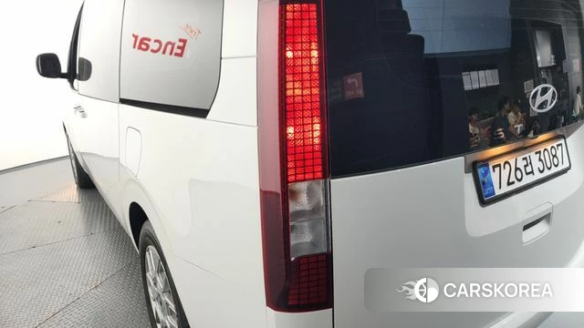 Hyundai Staria id 4441740 из Кореи 15