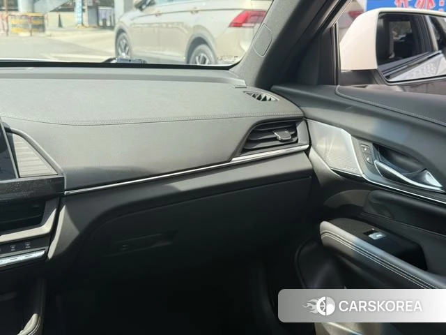 Cadillac CT4 id 3913826 из Китая 15