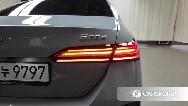 BMW 5 Series (G60) id 4612184 из Кореи 15