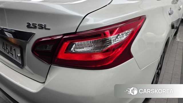 Nissan Altima id 4652189 из Кореи 15