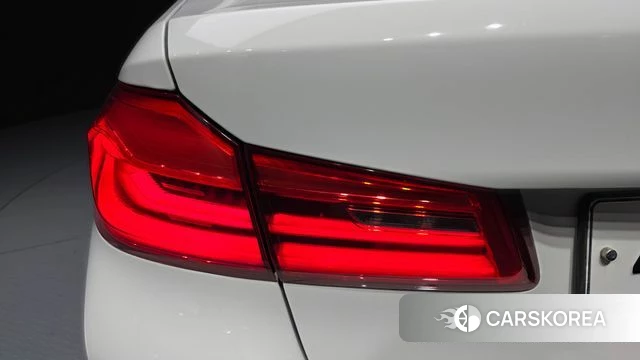 BMW 5 Series (G30) id 4693927 из Кореи 15