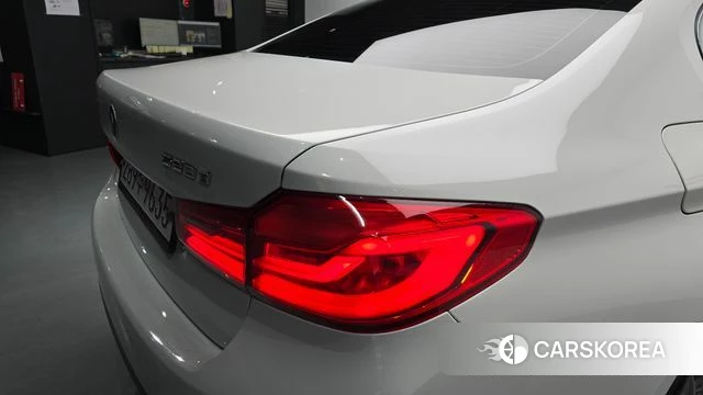 BMW 5 Series (G30) id 4250938 из Кореи 15