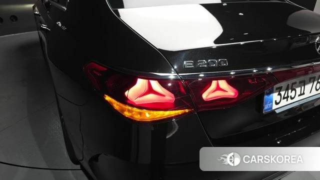 Mercedes-Benz E-Class W214 id 4743837 из Кореи 15