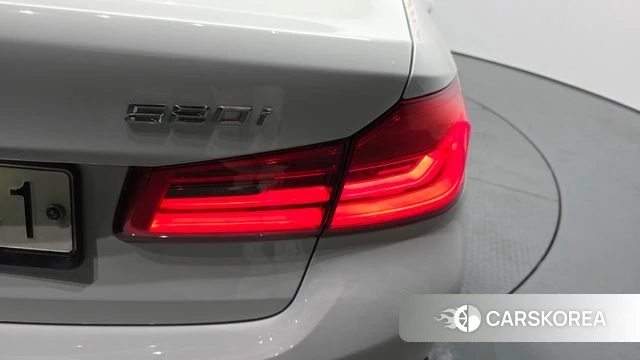 BMW 5 Series (G30) id 4780787 из Кореи 15