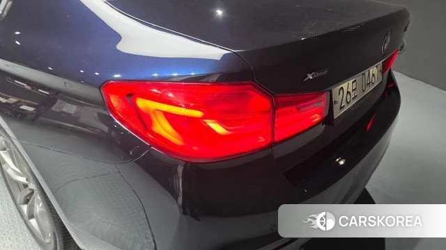 BMW 5 Series (G30) id 4269123 из Кореи 15