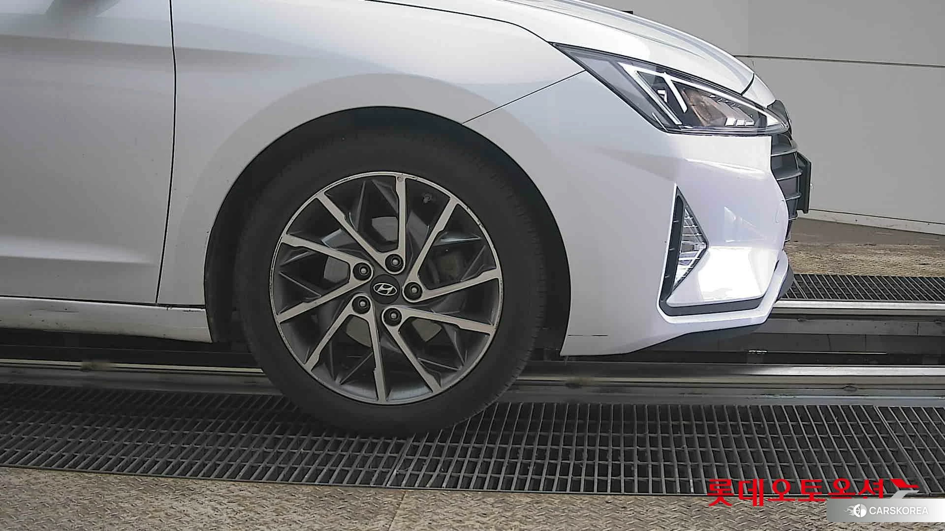 Hyundai Avante id 3875788 из Кореи 15