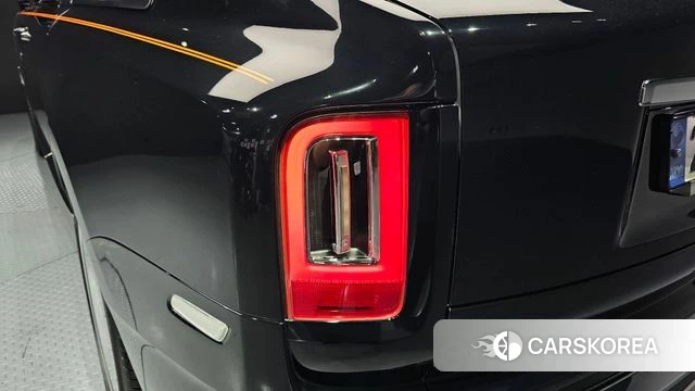 Rolls-Royce Cullinan id 4389029 из Кореи 15