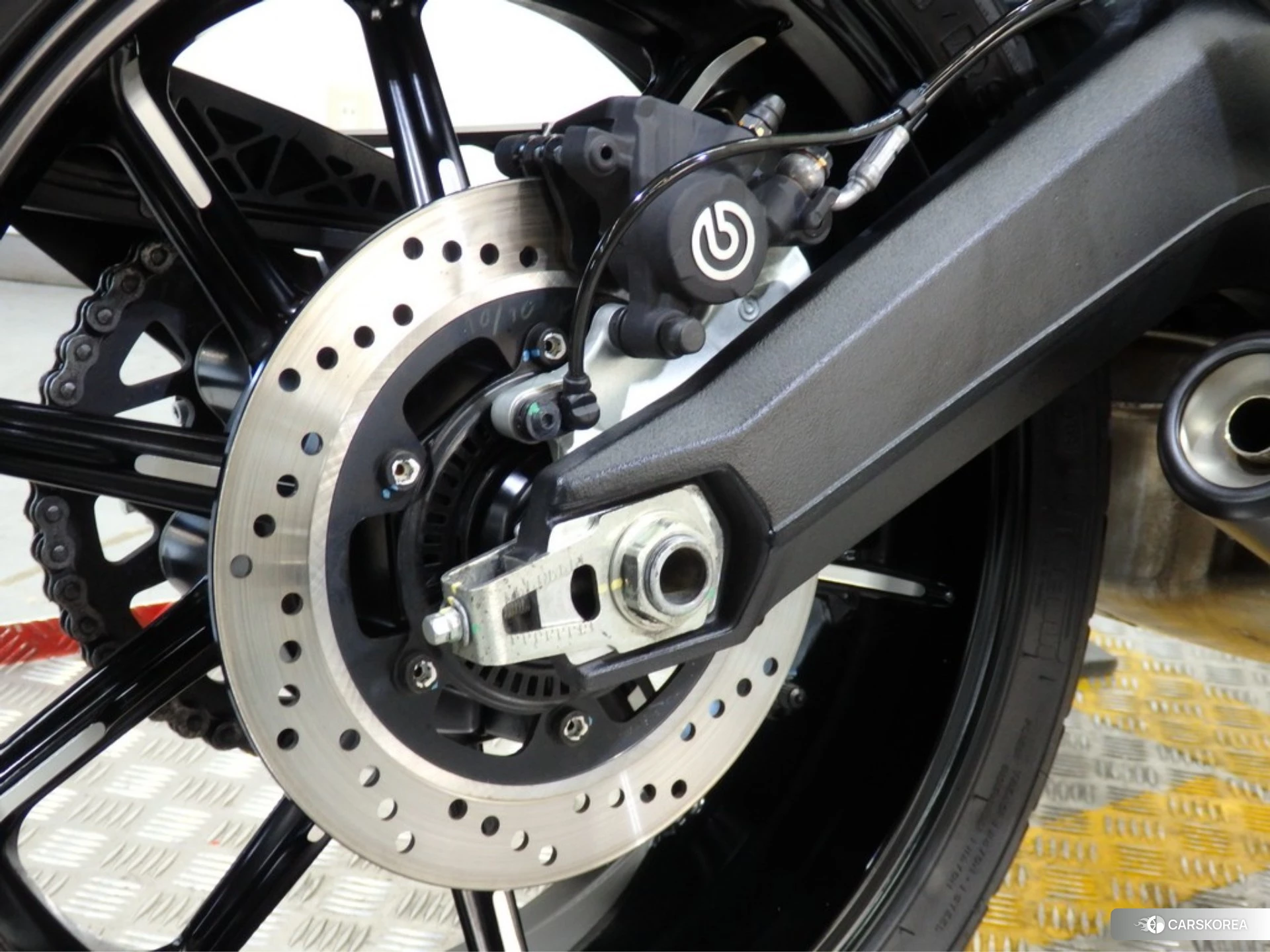 Ducati SCRAMBLER FULL THROTTLE id 4191882 из Японии 15