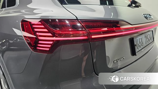 Audi e-Tron id 4562064 из Кореи 15