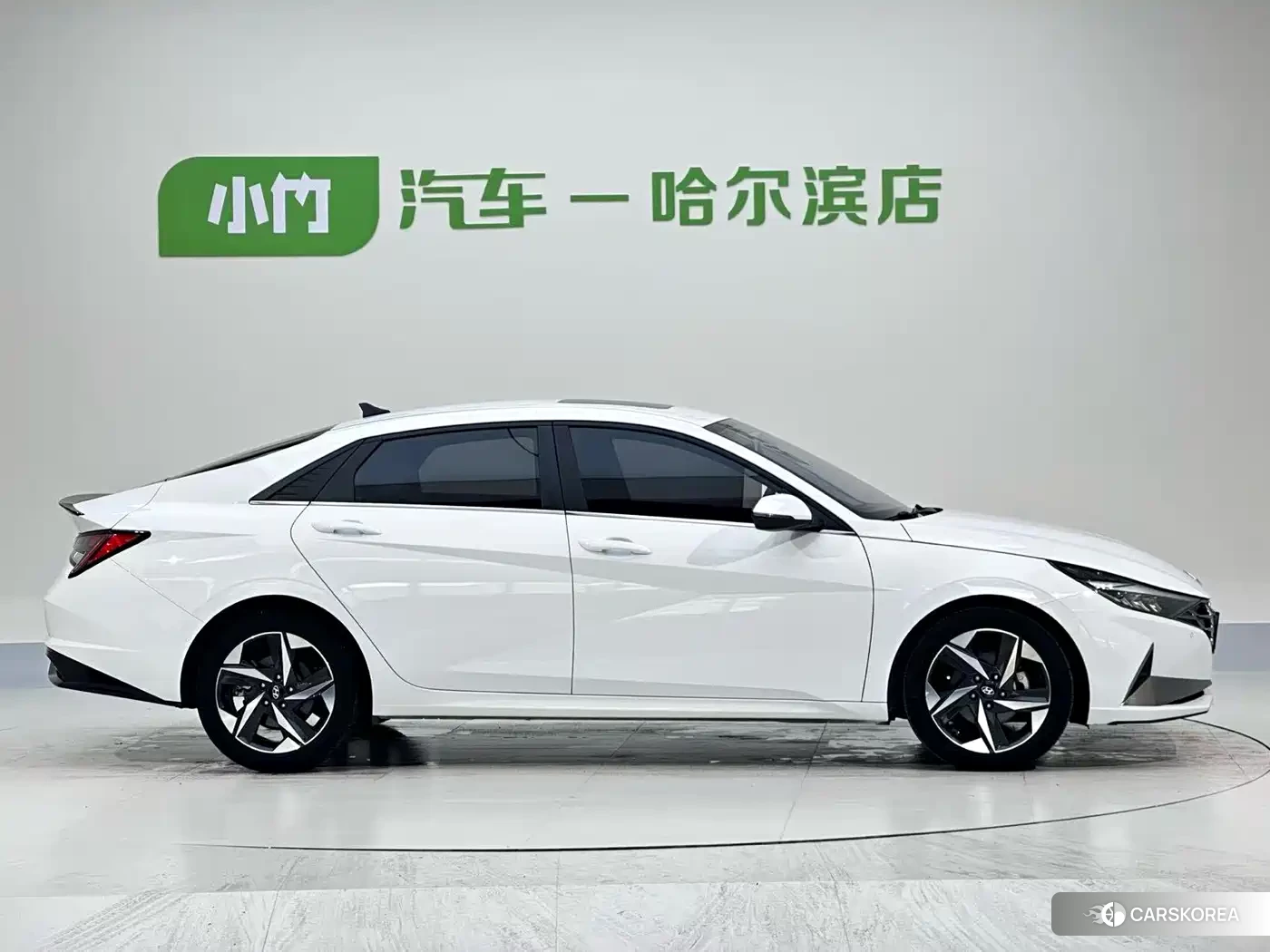 Hyundai Elantra id 4617175 из Китая 15