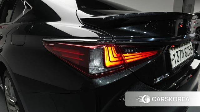 Lexus ES300h 7th generation id 4550736 из Кореи 15