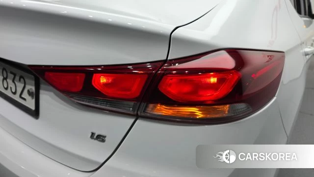 Hyundai Avante AD id 4520706 из Кореи 15