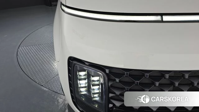 Hyundai Staria id 4516555 из Кореи 15