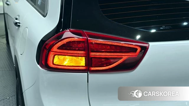 Kia The New Niro id 4188281 из Кореи 15