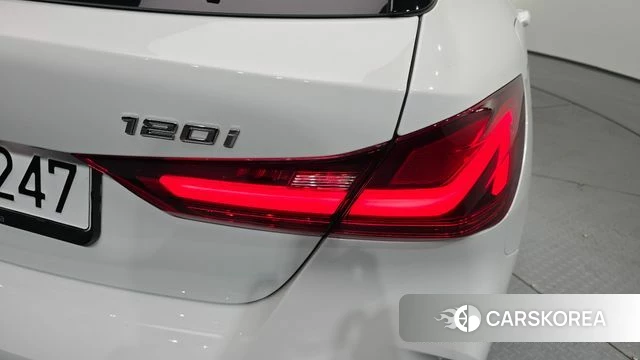 BMW 1 Series (F40) id 4528823 из Кореи 15