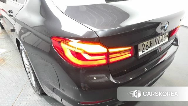 BMW 5 Series (G30) id 4471239 из Кореи 15