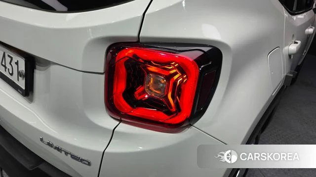 Jeep Renegade id 4434792 из Кореи 15