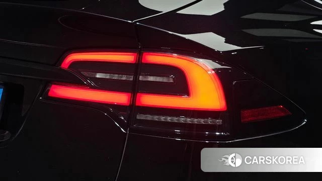 Tesla Model X id 4748848 из Кореи 15